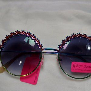 NWT Betsey Johnson Round Holographic Sunglasses